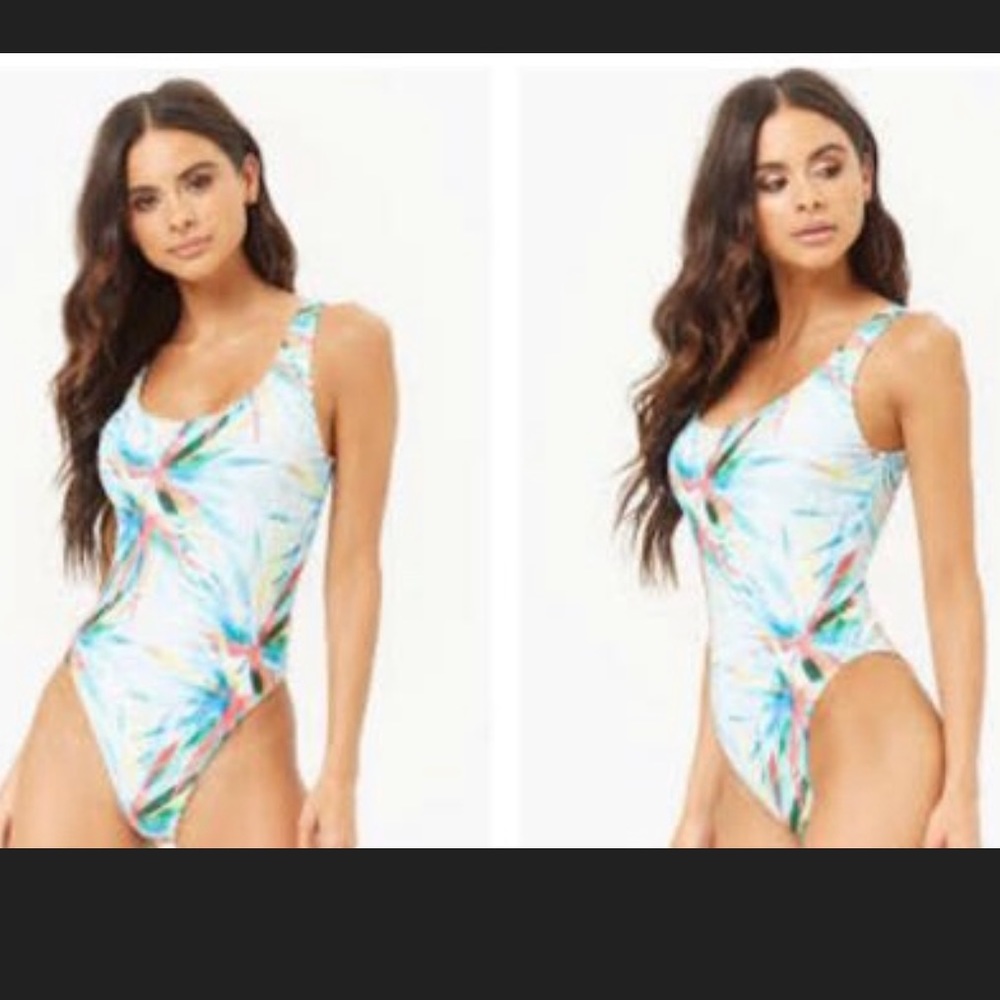 🌊SWIMWEAR🌊 - Picture 2 of 7